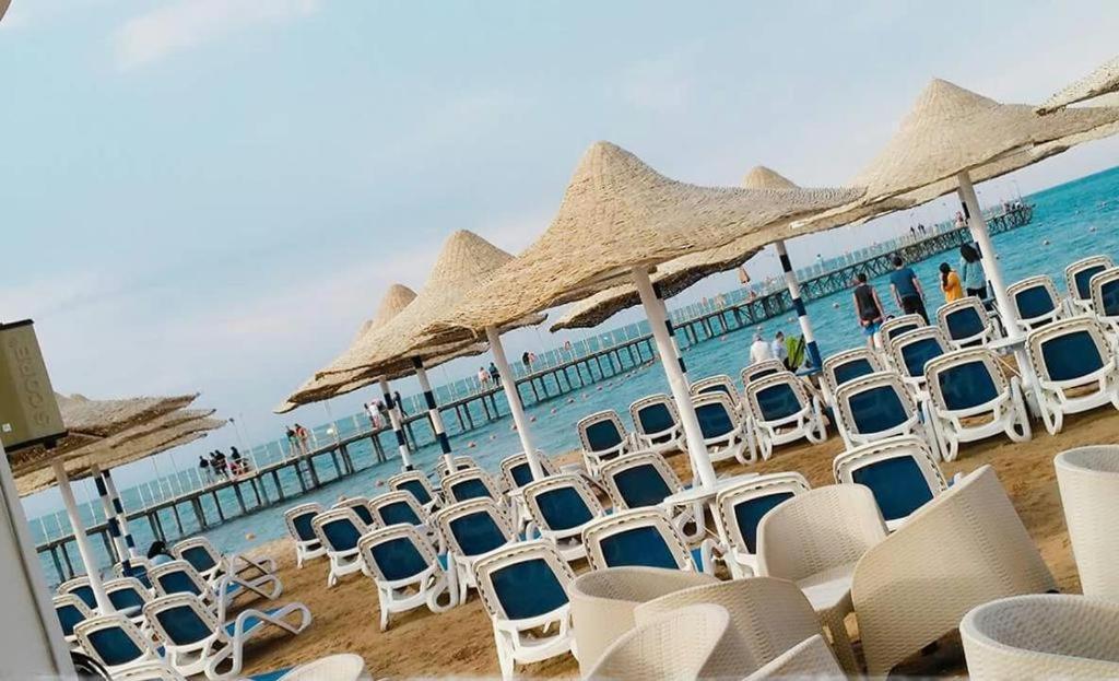 Seaview Chalets In Porto South Beach - Families Only Ain Sukhna Luaran gambar