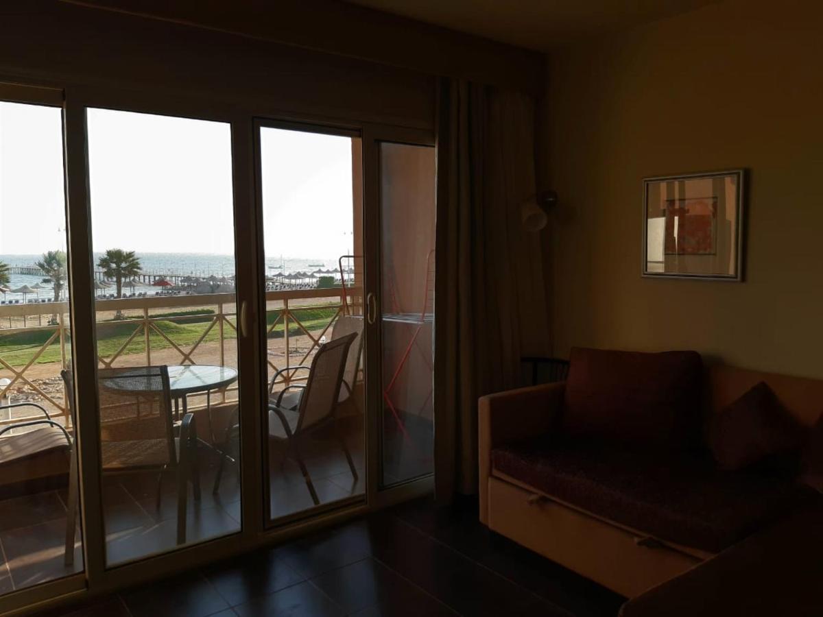 Seaview Chalets In Porto South Beach - Families Only Ain Sukhna Luaran gambar